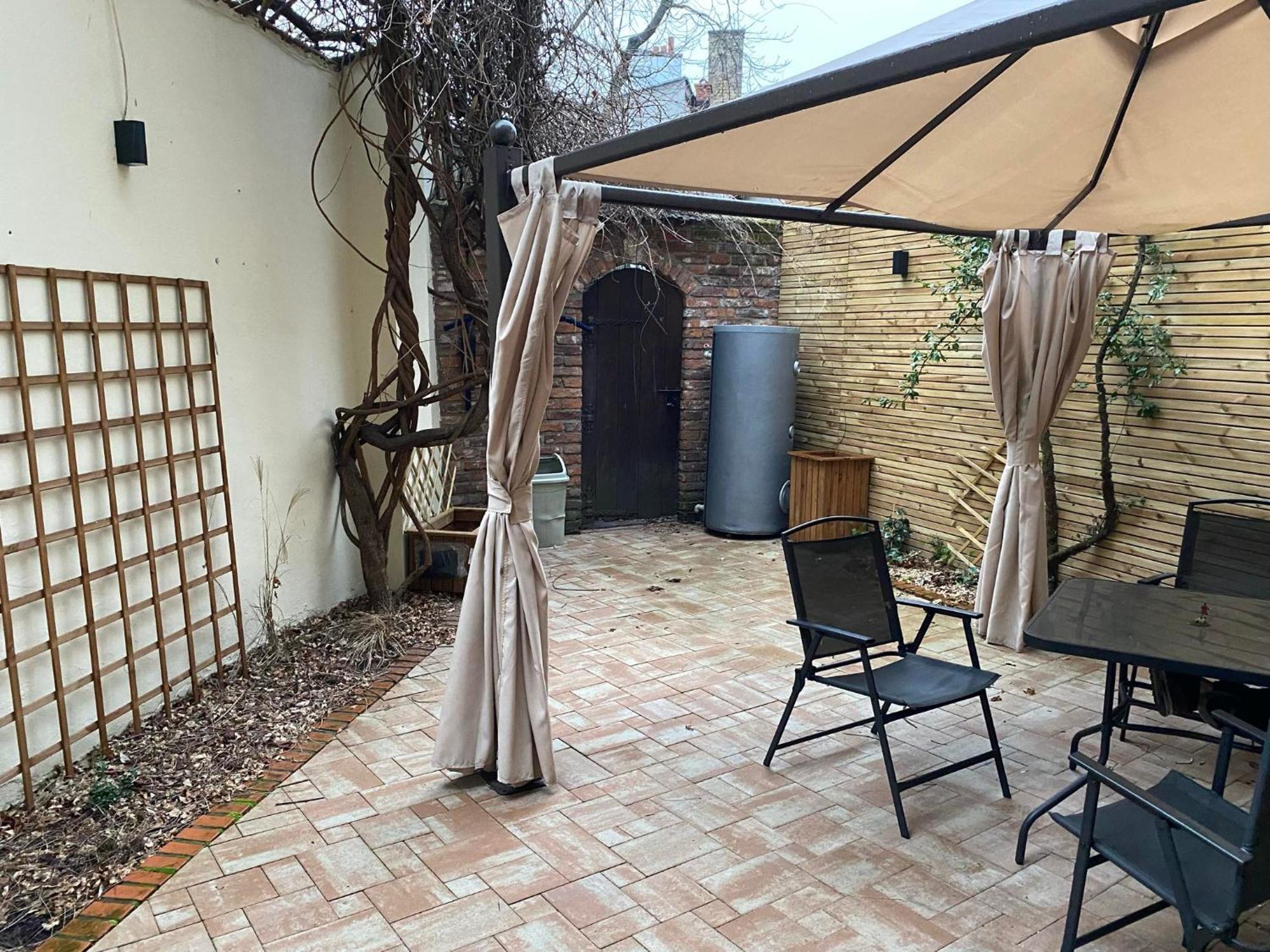 Pini Hostel - Przytulne Pokoje W Centrum Krakowa المظهر الخارجي الصورة
