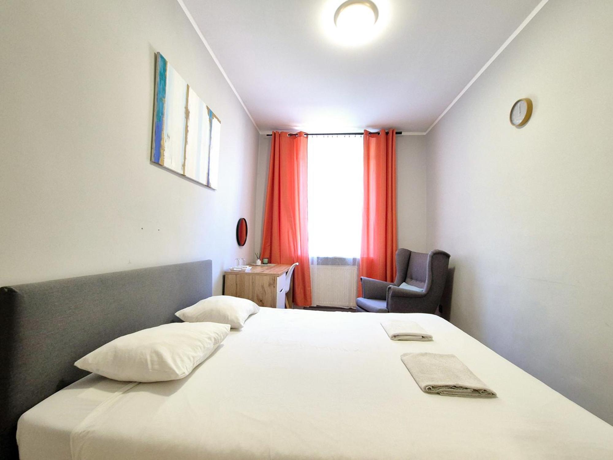Pini Hostel - Przytulne Pokoje W Centrum Krakowa المظهر الخارجي الصورة