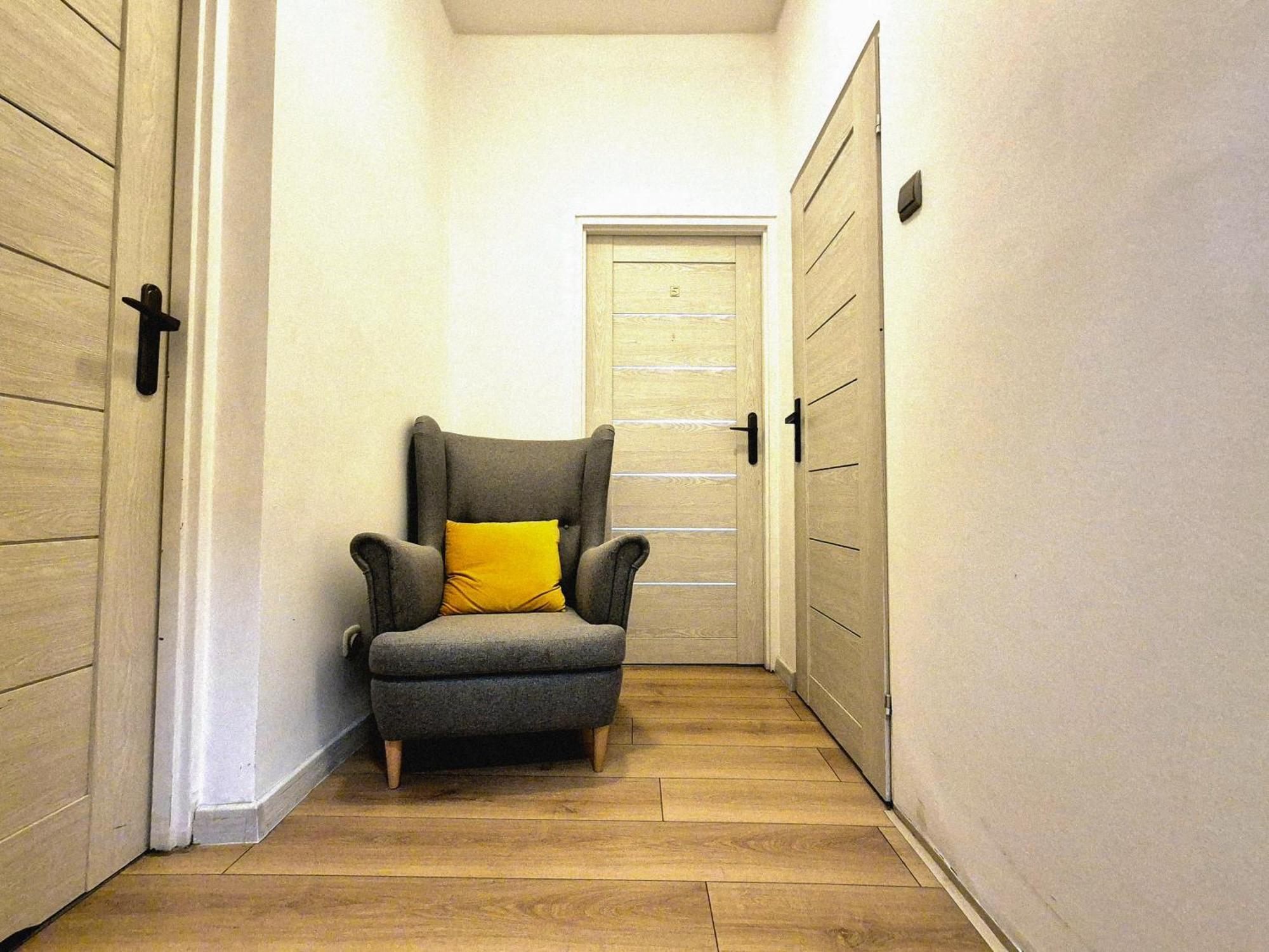 Pini Hostel - Przytulne Pokoje W Centrum Krakowa المظهر الخارجي الصورة